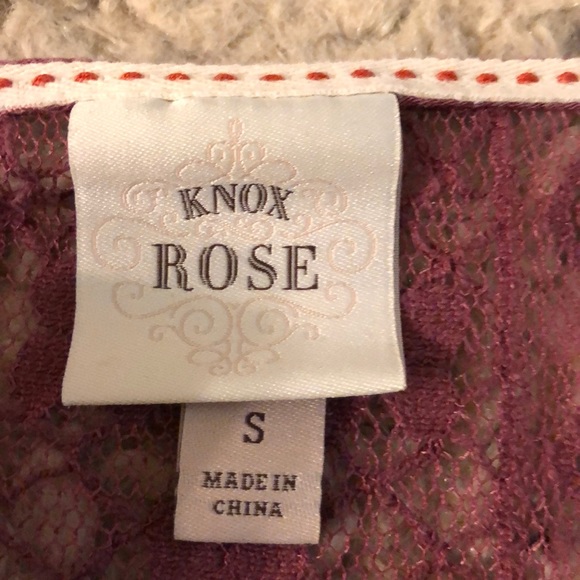 Knox Rose Flowy Lace Tank - Picture 3 of 3